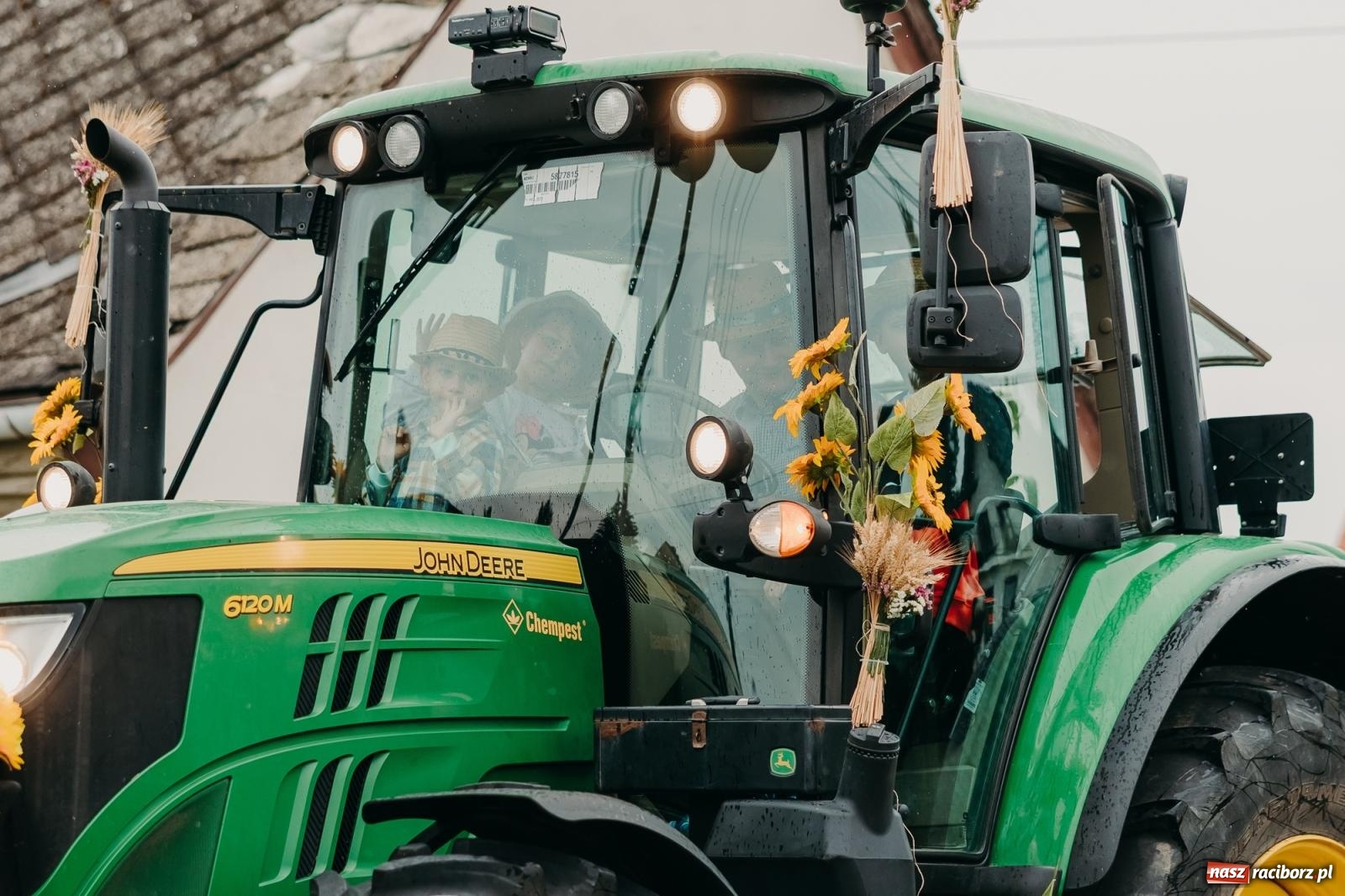 Zdjęcie w galerii na portalu naszraciborz.pl: Rolnicze serce gminy biło w Rudniku – parafialno-sołeckie dożynki pełne tradycji wiadomości z regionu