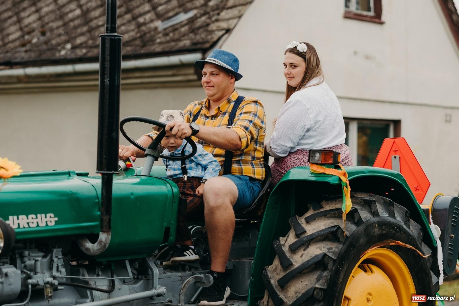 Zdjęcie w galerii na portalu naszraciborz.pl: Rolnicze serce gminy biło w Rudniku – parafialno-sołeckie dożynki pełne tradycji wiadomości z regionu