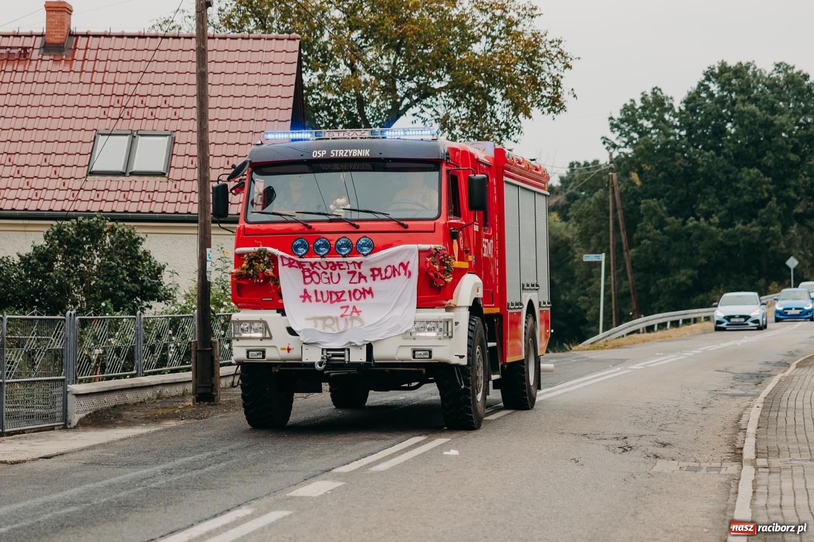 Zdjęcie w galerii na portalu naszraciborz.pl: Rolnicze serce gminy biło w Rudniku – parafialno-sołeckie dożynki pełne tradycji wiadomości z regionu