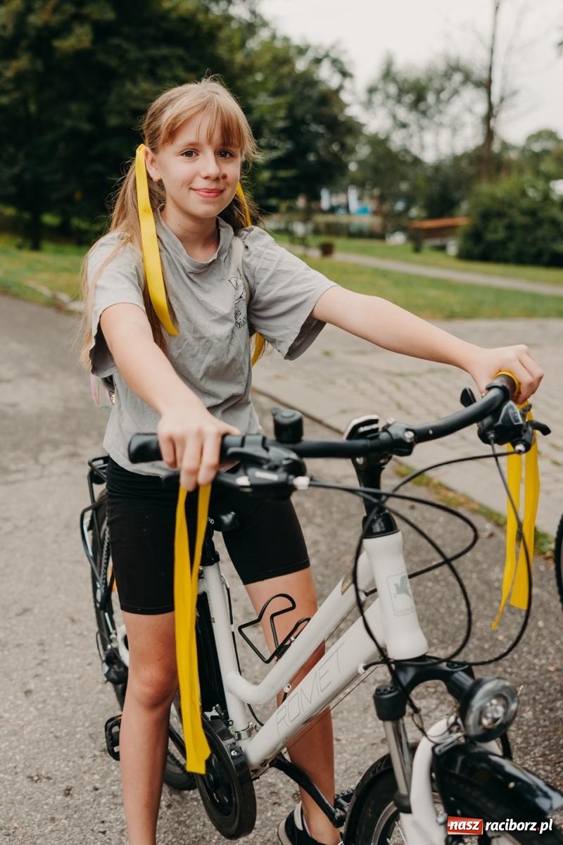 Zdjęcie w galerii na portalu naszraciborz.pl: Kosmiczny wyścig i powrót do korzeni – dożynki w Krowiarkach pełne atrakcji wiadomości z regionu