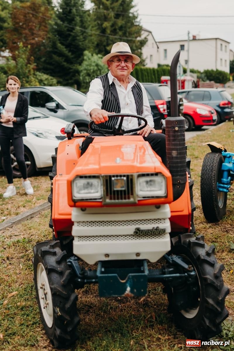 Zdjęcie w galerii na portalu naszraciborz.pl: Kosmiczny wyścig i powrót do korzeni – dożynki w Krowiarkach pełne atrakcji wiadomości z regionu