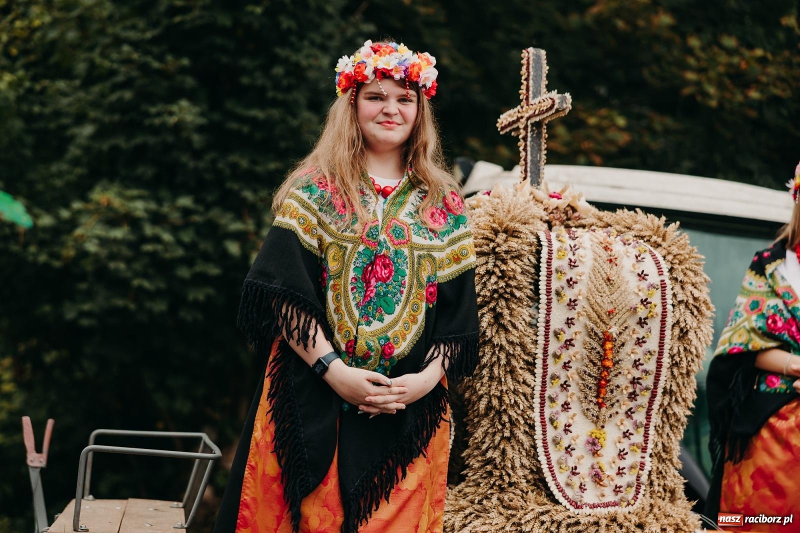 Zdjęcie w galerii na portalu naszraciborz.pl: Kosmiczny wyścig i powrót do korzeni – dożynki w Krowiarkach pełne atrakcji wiadomości z regionu