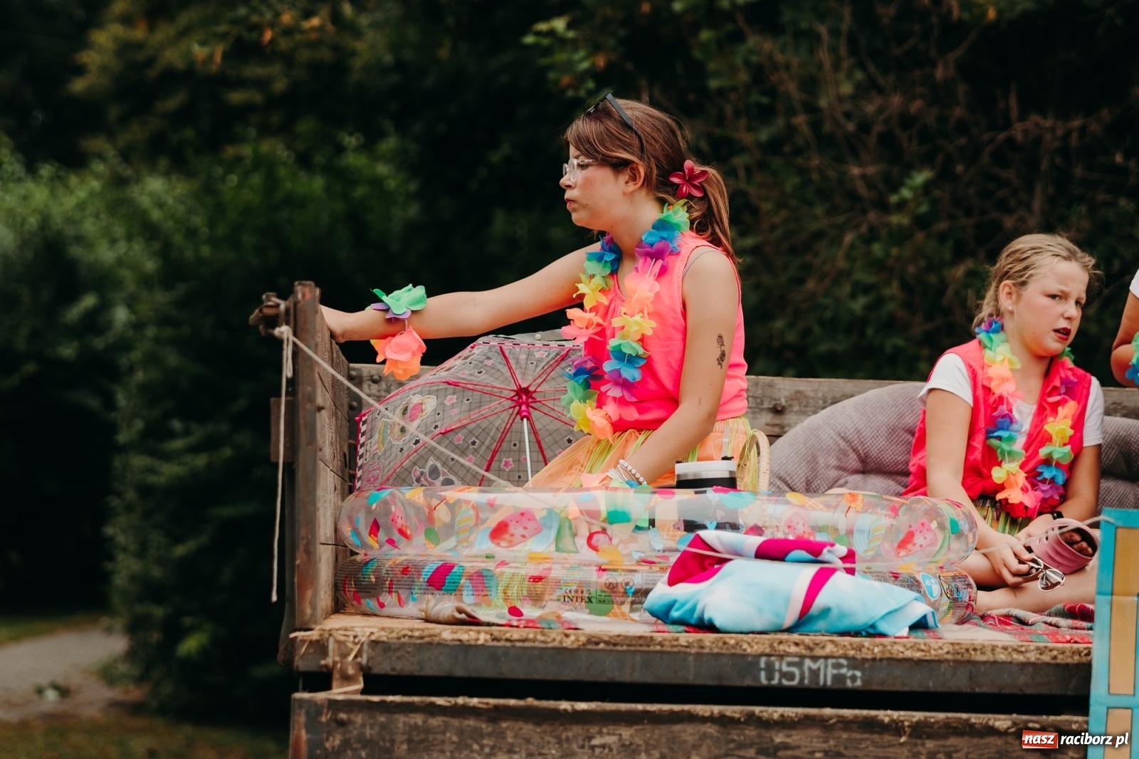 Zdjęcie w galerii na portalu naszraciborz.pl: Kosmiczny wyścig i powrót do korzeni – dożynki w Krowiarkach pełne atrakcji wiadomości z regionu