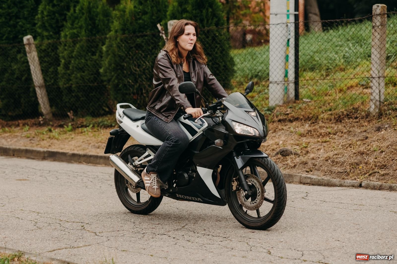 Zdjęcie w galerii na portalu naszraciborz.pl: Kosmiczny wyścig i powrót do korzeni – dożynki w Krowiarkach pełne atrakcji wiadomości z regionu