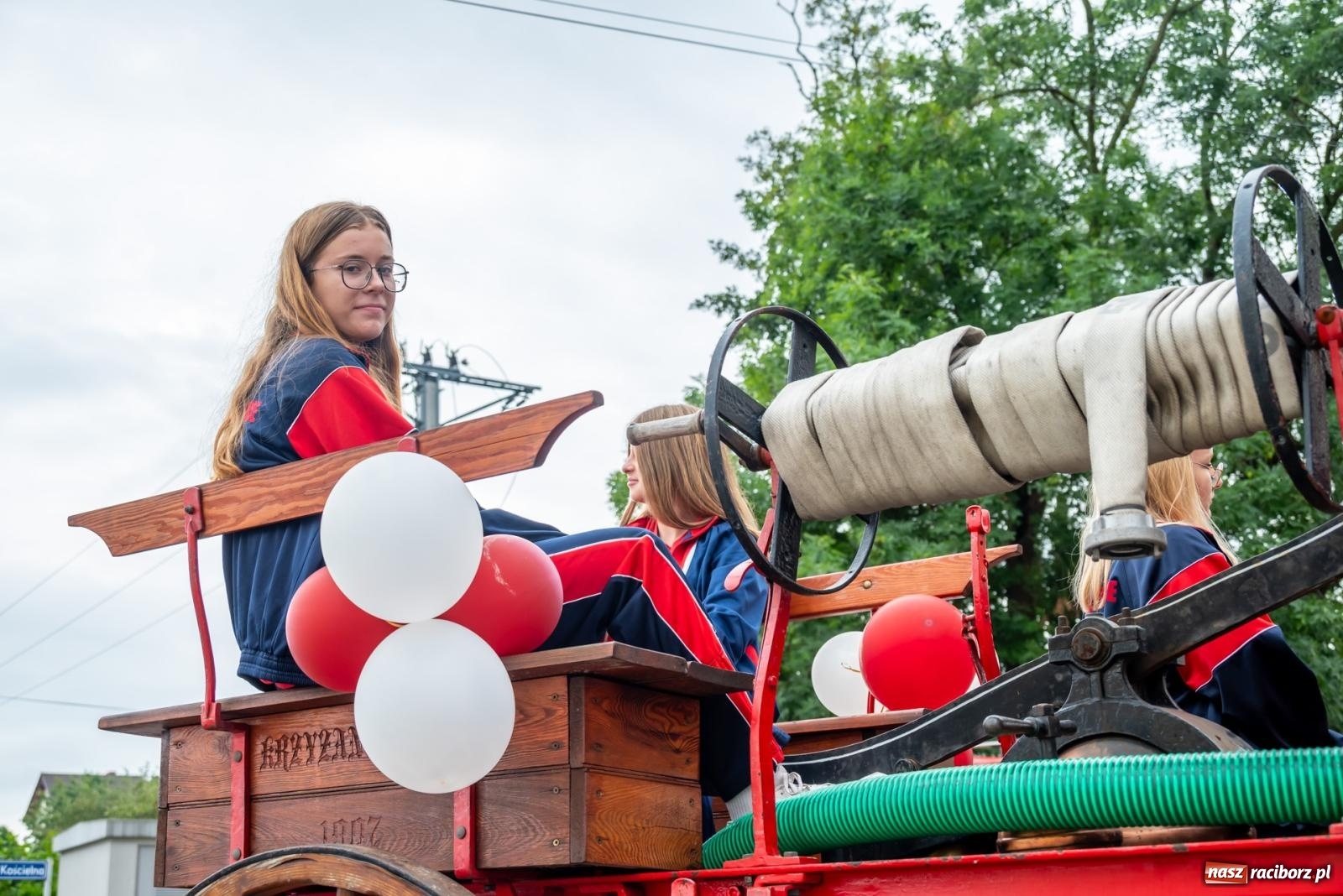 Zdjęcie w galerii na portalu naszraciborz.pl: Dożynki w Krzyżanowicach. Uśmiech, dixieland i wielkie maszyny [FOTO i WIDEO] wiadomości z regionu