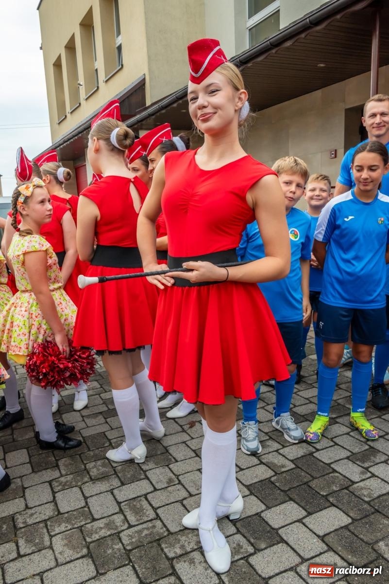 Zdjęcie w galerii na portalu naszraciborz.pl: Dożynki w Krzyżanowicach. Uśmiech, dixieland i wielkie maszyny [FOTO i WIDEO] wiadomości z regionu