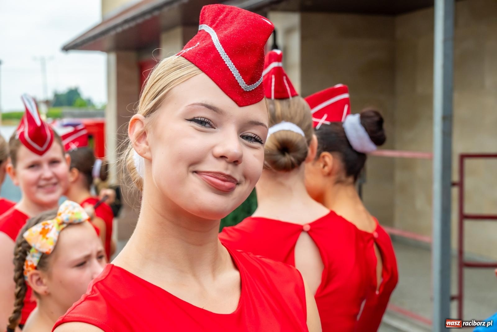 Zdjęcie w galerii na portalu naszraciborz.pl: Dożynki w Krzyżanowicach. Uśmiech, dixieland i wielkie maszyny [FOTO i WIDEO] wiadomości z regionu