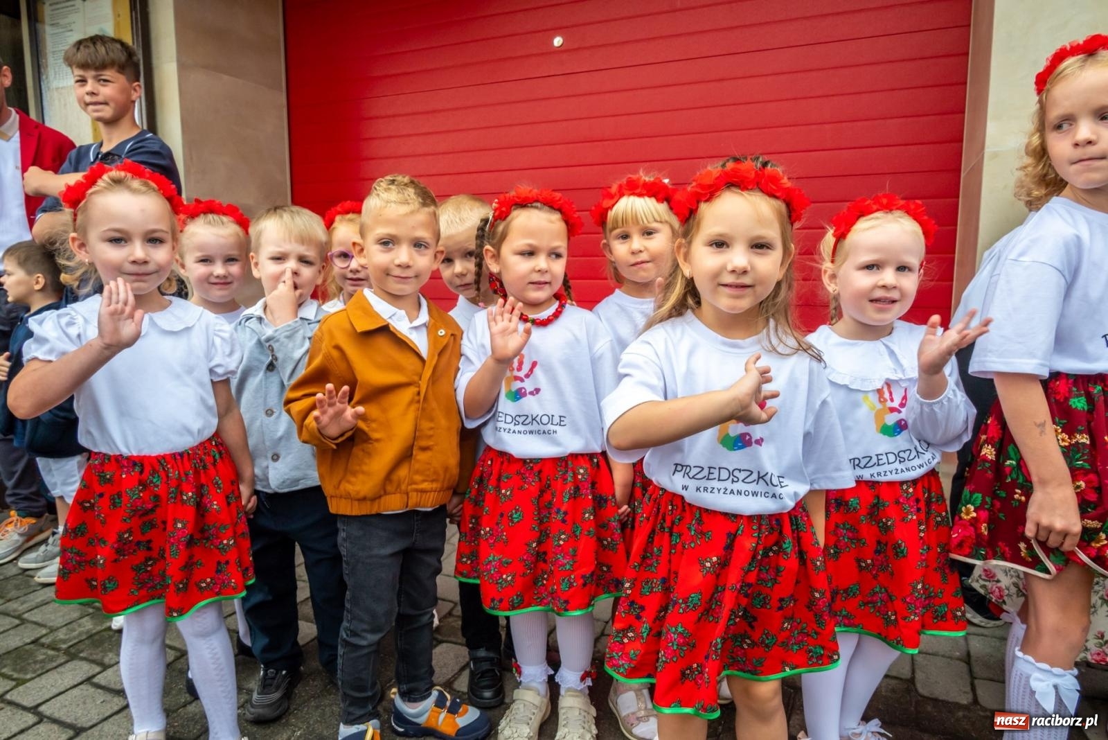Zdjęcie w galerii na portalu naszraciborz.pl: Dożynki w Krzyżanowicach. Uśmiech, dixieland i wielkie maszyny [FOTO i WIDEO] wiadomości z regionu