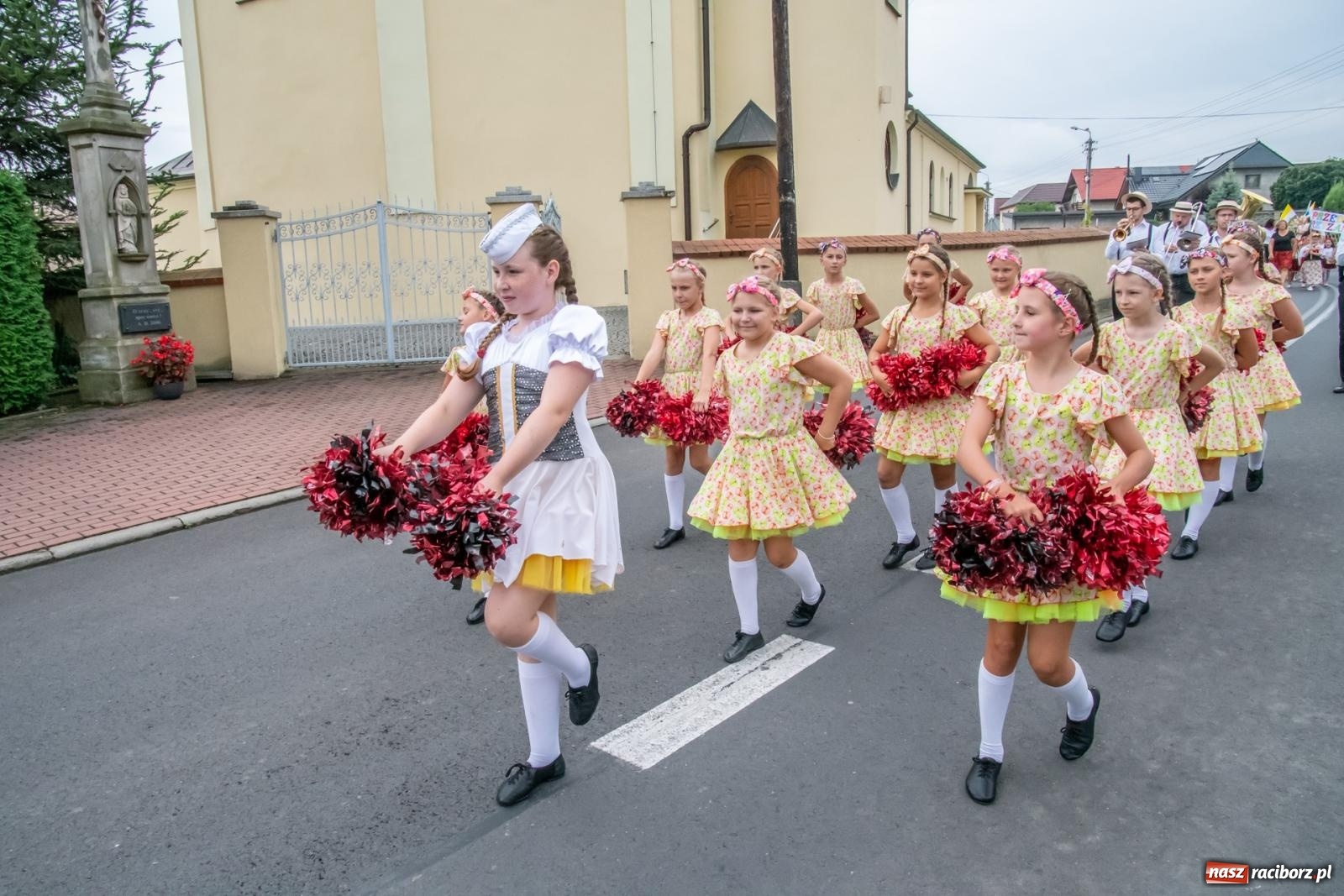 Zdjęcie w galerii na portalu naszraciborz.pl: Dożynki w Krzyżanowicach. Uśmiech, dixieland i wielkie maszyny [FOTO i WIDEO] wiadomości z regionu