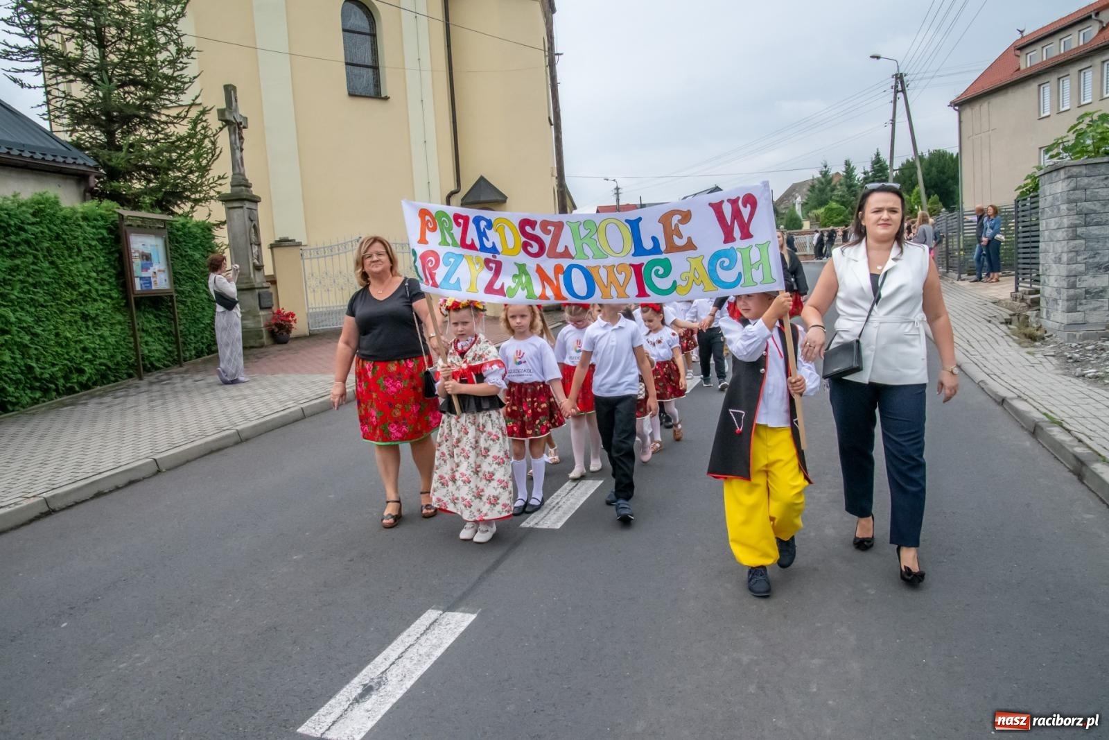 Zdjęcie w galerii na portalu naszraciborz.pl: Dożynki w Krzyżanowicach. Uśmiech, dixieland i wielkie maszyny [FOTO i WIDEO] wiadomości z regionu