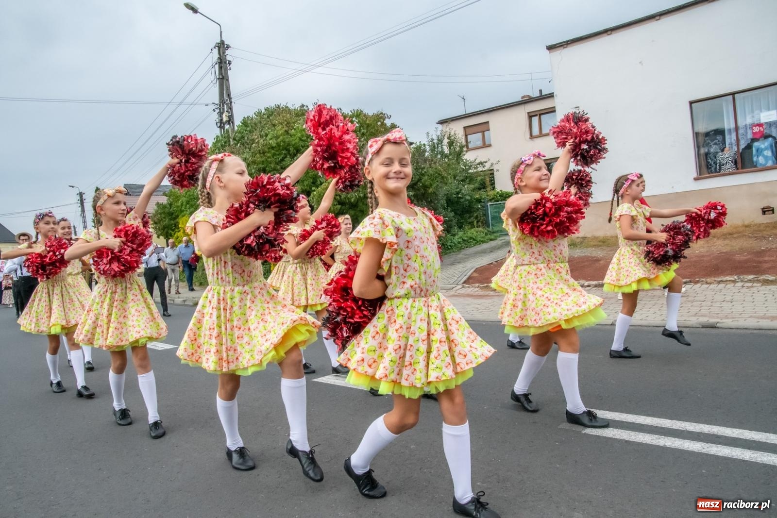 Zdjęcie w galerii na portalu naszraciborz.pl: Dożynki w Krzyżanowicach. Uśmiech, dixieland i wielkie maszyny [FOTO i WIDEO] wiadomości z regionu