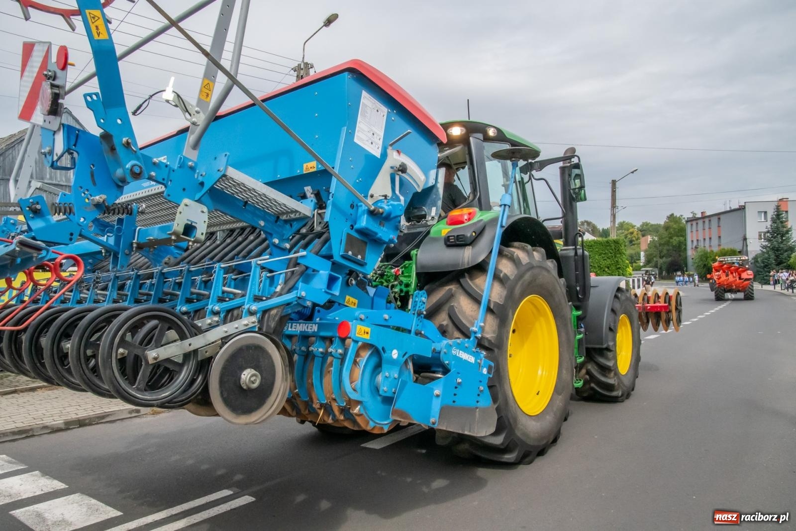 Zdjęcie w galerii na portalu naszraciborz.pl: Dożynki w Krzyżanowicach. Uśmiech, dixieland i wielkie maszyny [FOTO i WIDEO] wiadomości z regionu