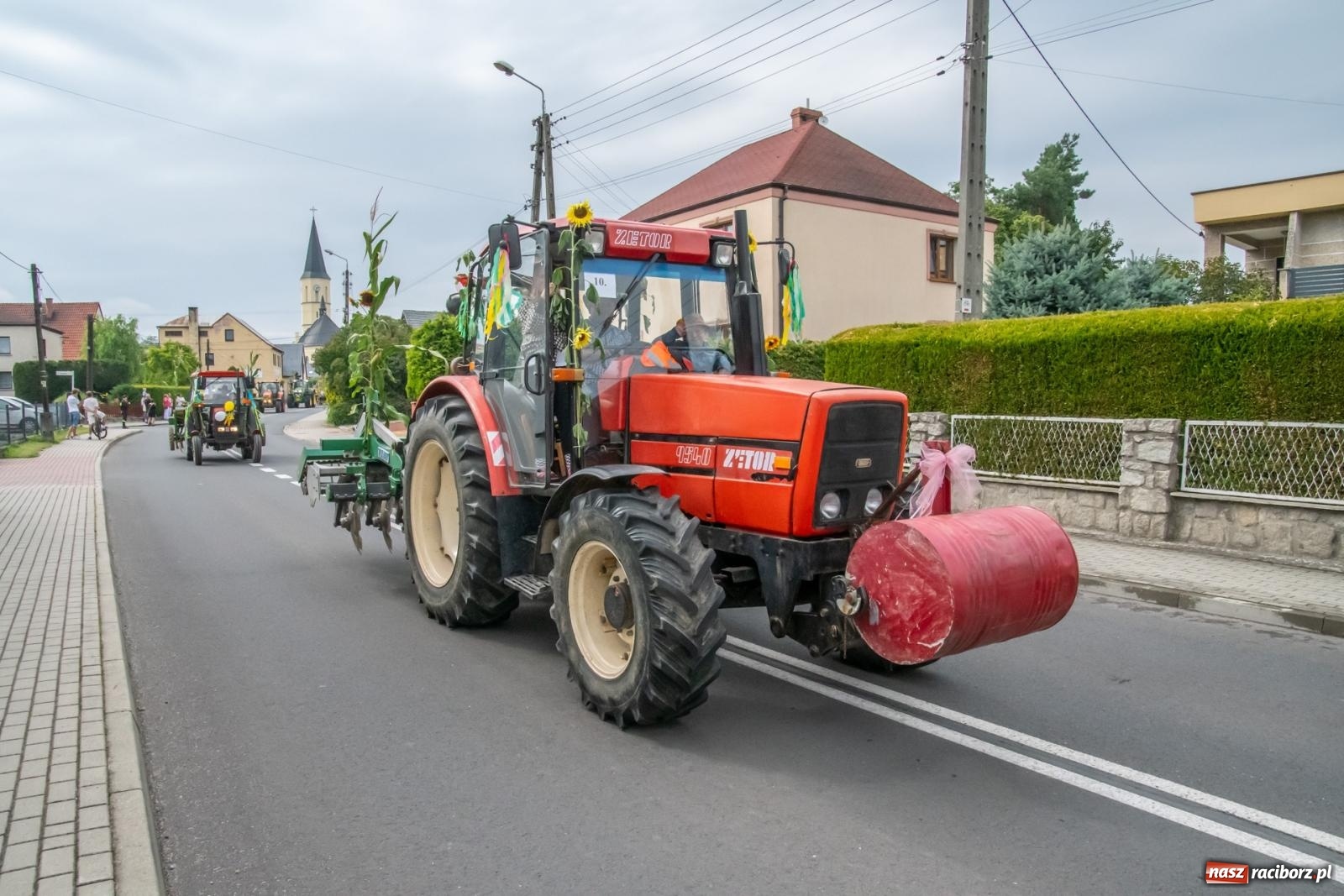 Zdjęcie w galerii na portalu naszraciborz.pl: Dożynki w Krzyżanowicach. Uśmiech, dixieland i wielkie maszyny [FOTO i WIDEO] wiadomości z regionu