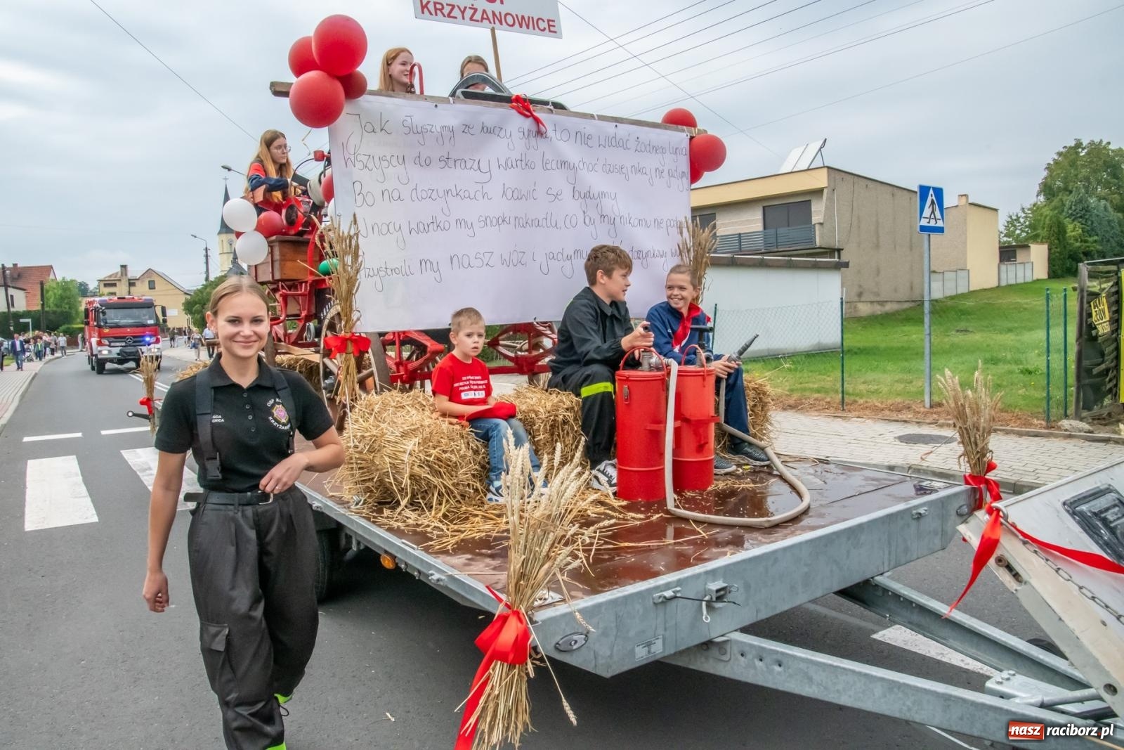 Zdjęcie w galerii na portalu naszraciborz.pl: Dożynki w Krzyżanowicach. Uśmiech, dixieland i wielkie maszyny [FOTO i WIDEO] wiadomości z regionu