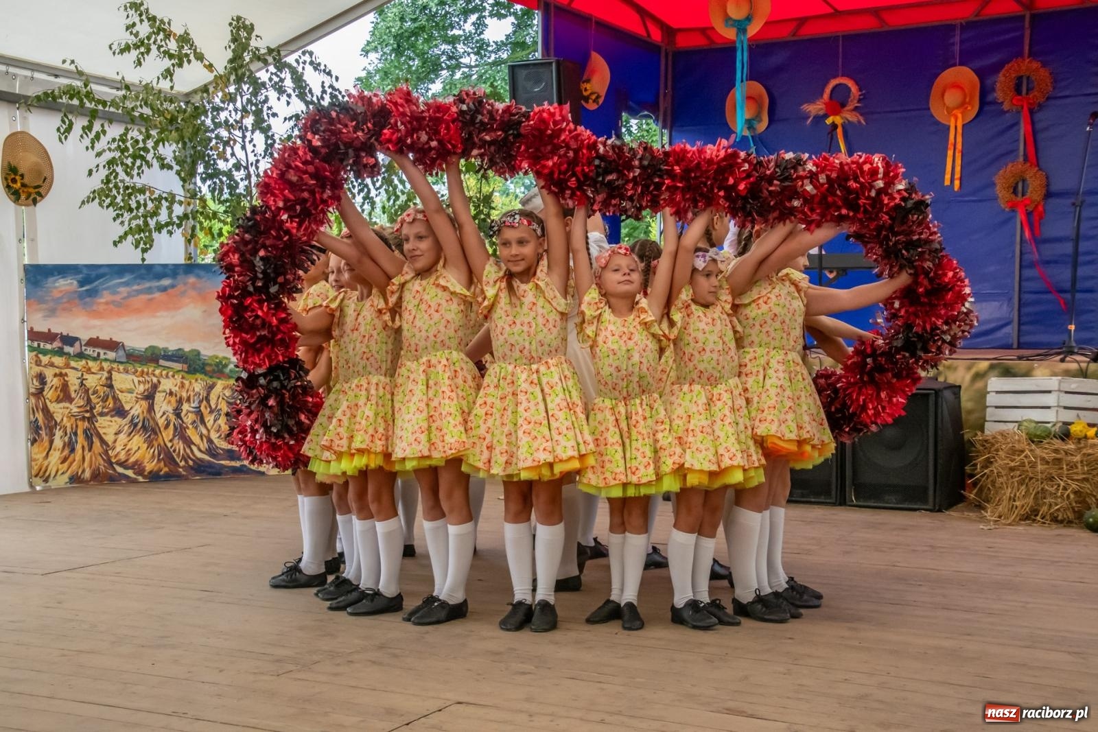 Zdjęcie w galerii na portalu naszraciborz.pl: Dożynki w Krzyżanowicach. Uśmiech, dixieland i wielkie maszyny [FOTO i WIDEO] wiadomości z regionu