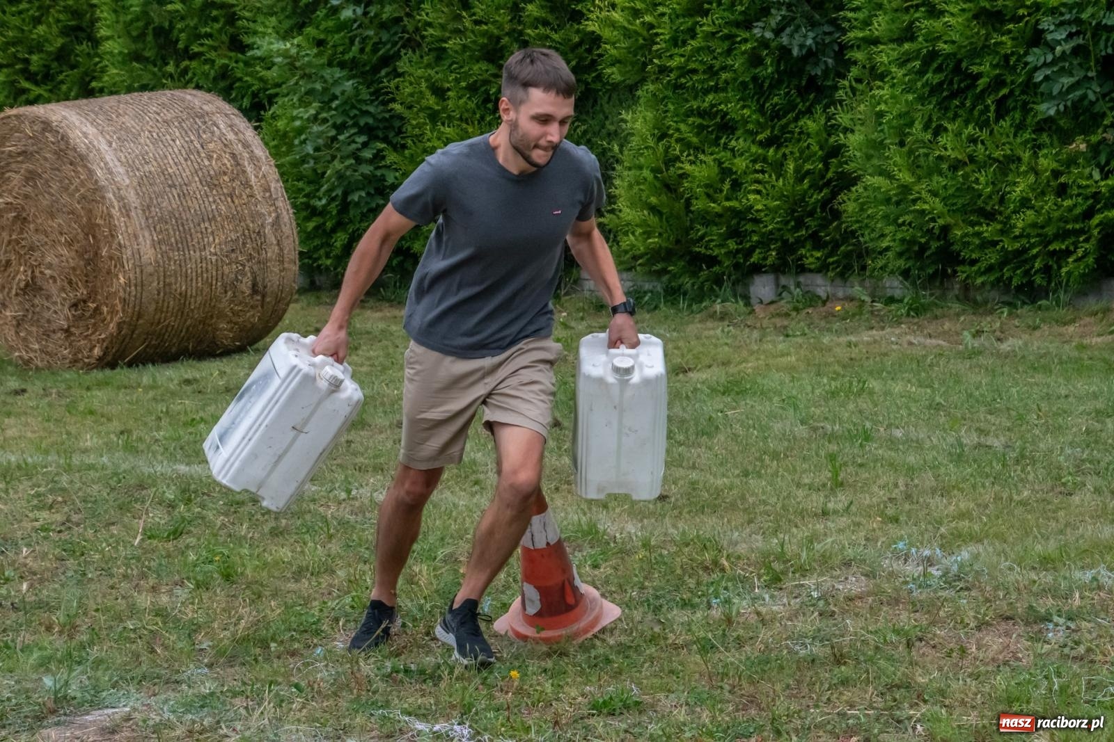 Zdjęcie w galerii na portalu naszraciborz.pl: Dożynki w Krzyżanowicach. Uśmiech, dixieland i wielkie maszyny [FOTO i WIDEO] wiadomości z regionu