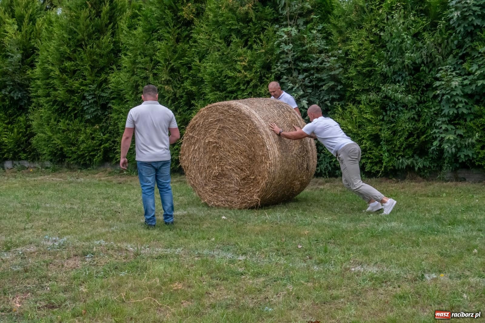 Zdjęcie w galerii na portalu naszraciborz.pl: Dożynki w Krzyżanowicach. Uśmiech, dixieland i wielkie maszyny [FOTO i WIDEO] wiadomości z regionu