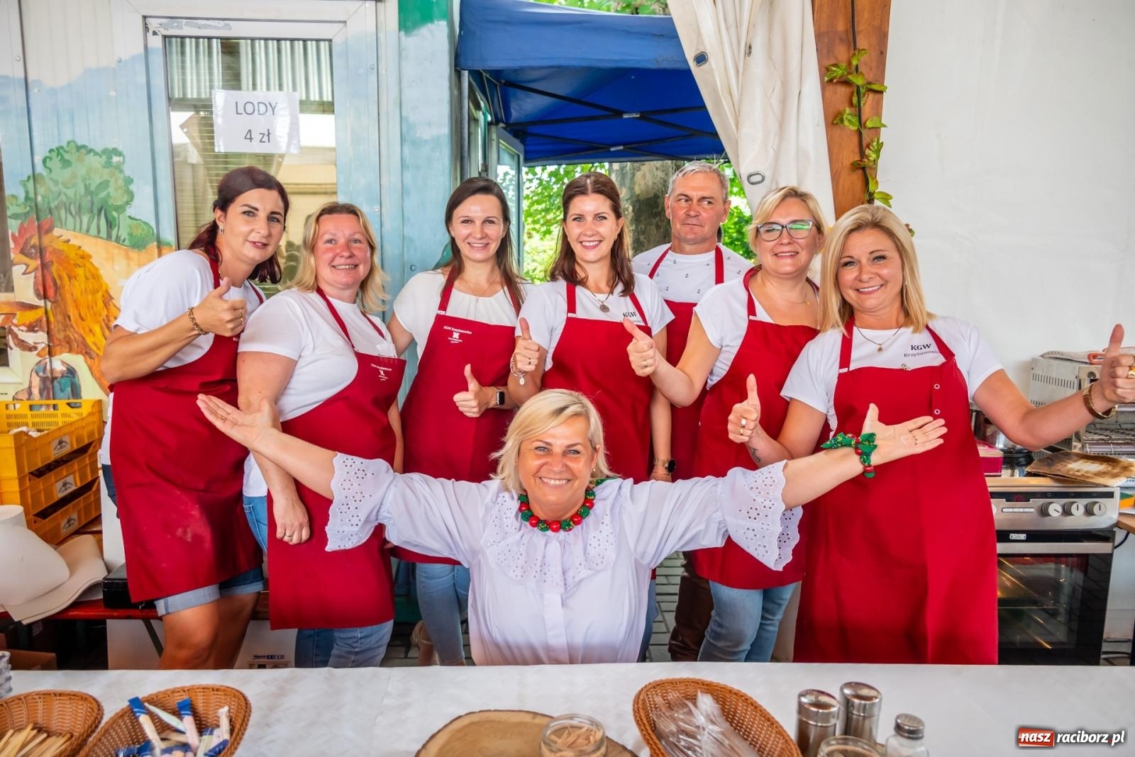 Zdjęcie w galerii na portalu naszraciborz.pl: Dożynki w Krzyżanowicach. Uśmiech, dixieland i wielkie maszyny [FOTO i WIDEO] wiadomości z regionu