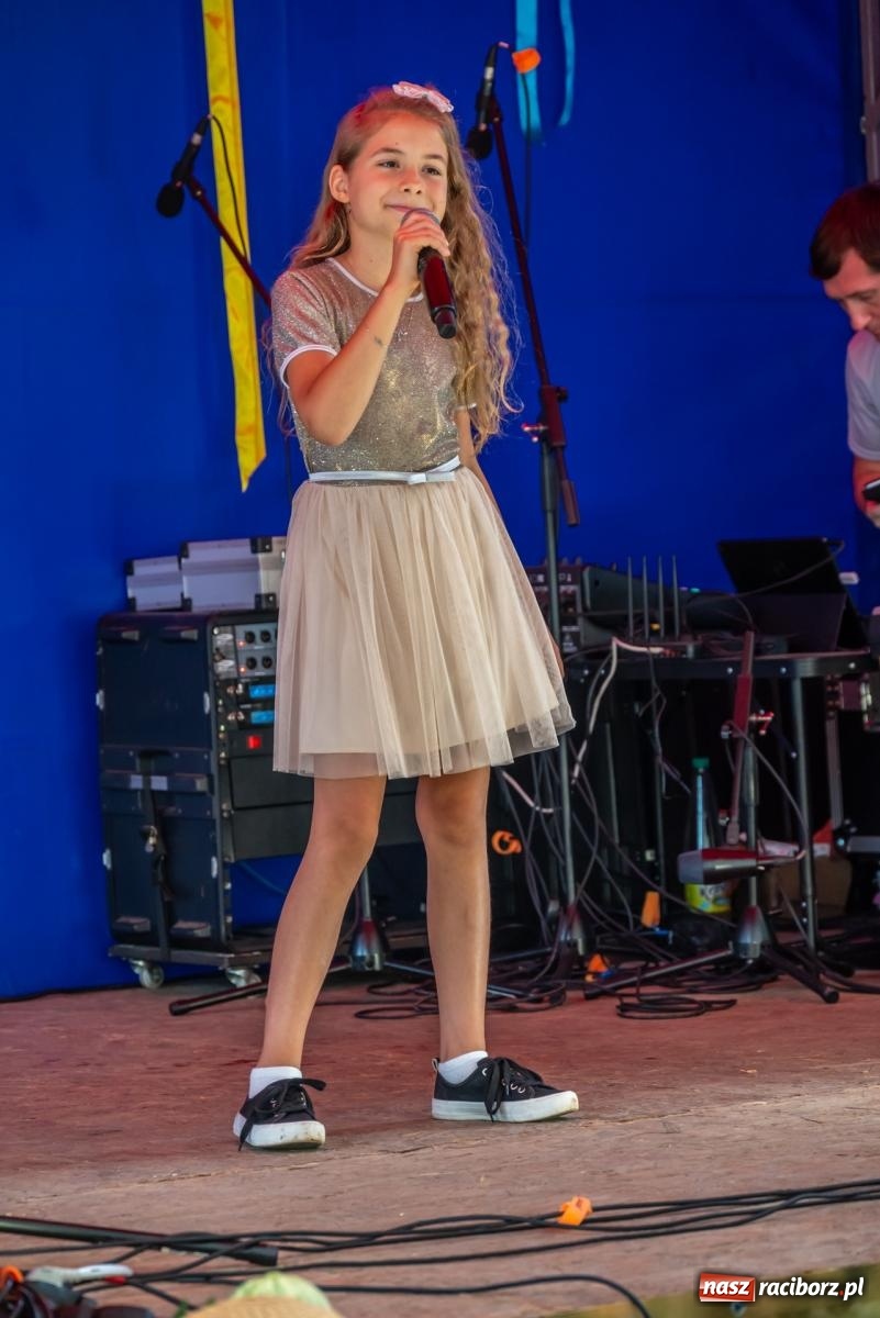 Zdjęcie w galerii na portalu naszraciborz.pl: Dożynki w Krzyżanowicach. Uśmiech, dixieland i wielkie maszyny [FOTO i WIDEO] wiadomości z regionu