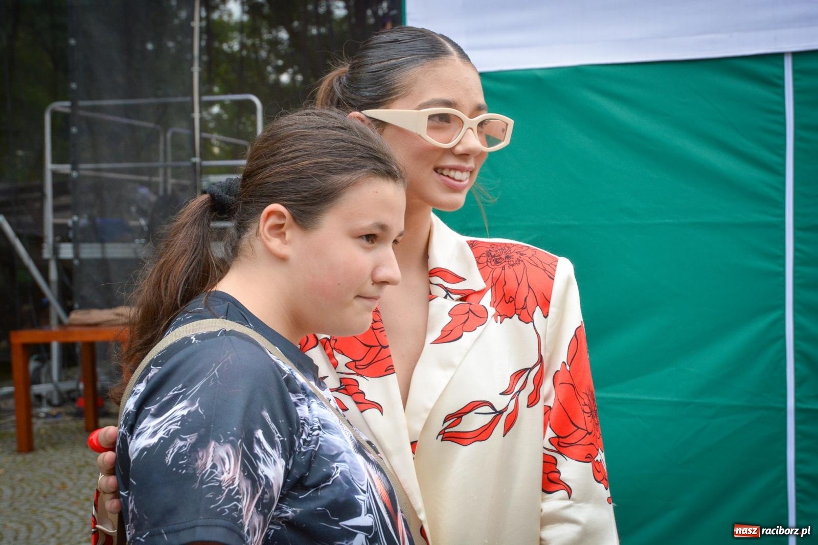 Zdjęcie w galerii na portalu naszraciborz.pl: Sztefa i Brajan, Freddie, EMI oraz Beskidzcy zbóje pożegnali wakacje na zamku [FOTO i WIDEO] wiadomości z regionu