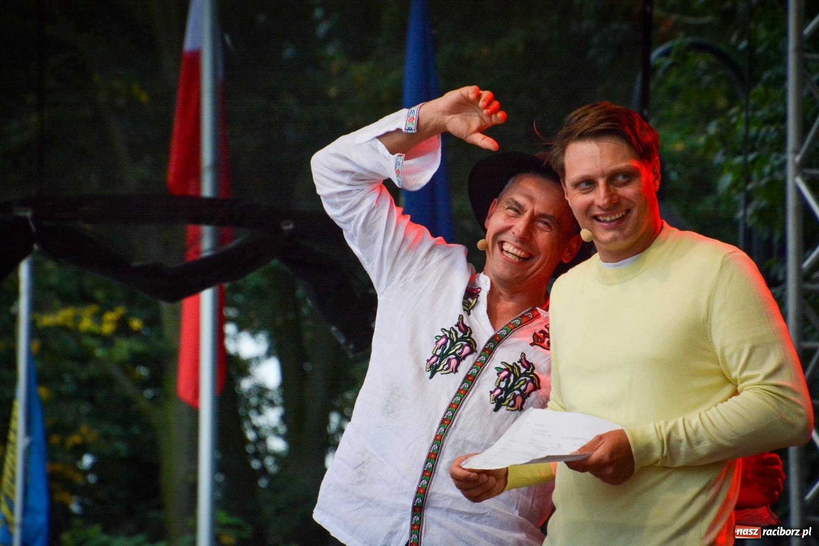 Zdjęcie w galerii na portalu naszraciborz.pl: Sztefa i Brajan, Freddie, EMI oraz Beskidzcy zbóje pożegnali wakacje na zamku [FOTO i WIDEO] wiadomości z regionu