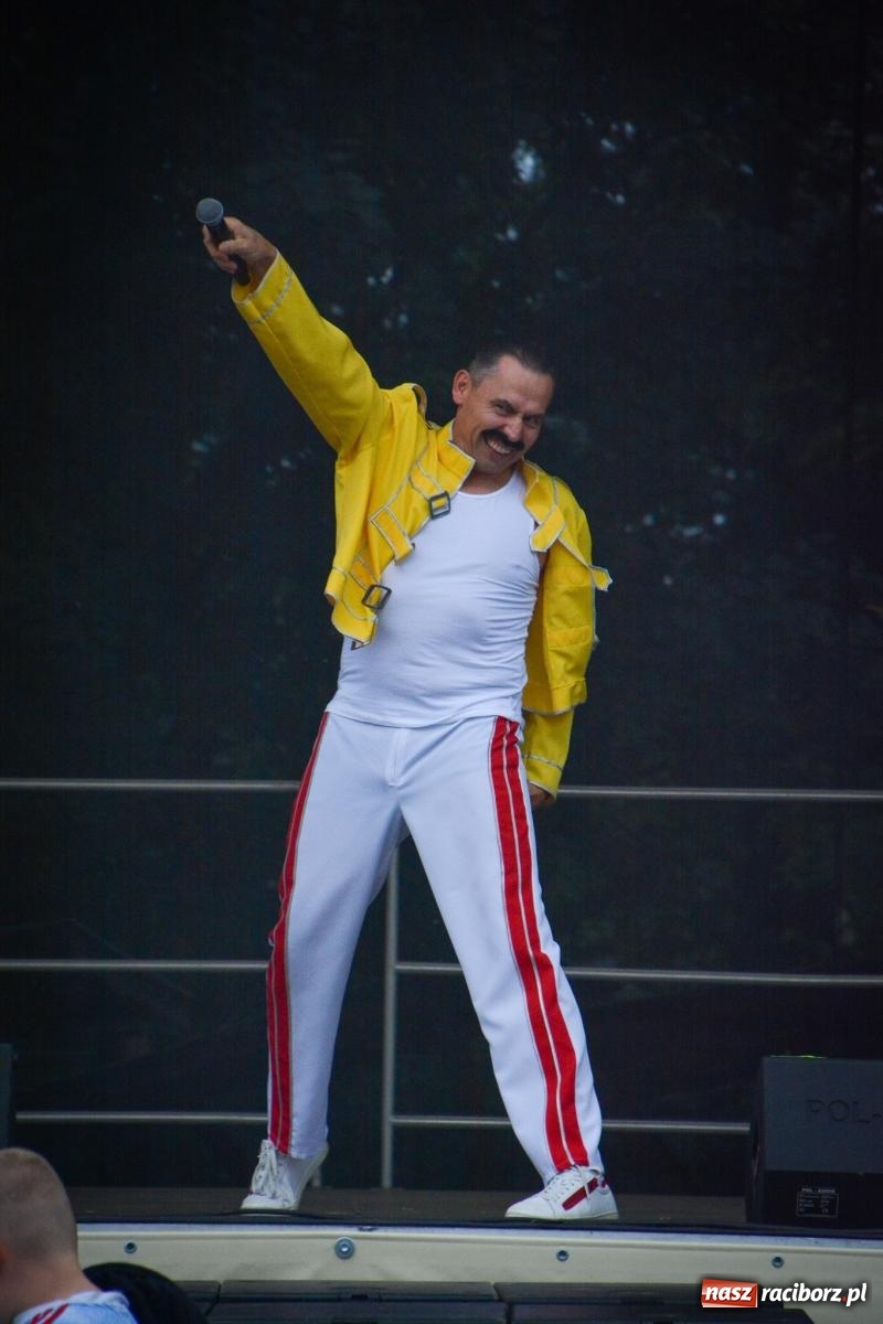 Zdjęcie w galerii na portalu naszraciborz.pl: Sztefa i Brajan, Freddie, EMI oraz Beskidzcy zbóje pożegnali wakacje na zamku [FOTO i WIDEO] wiadomości z regionu