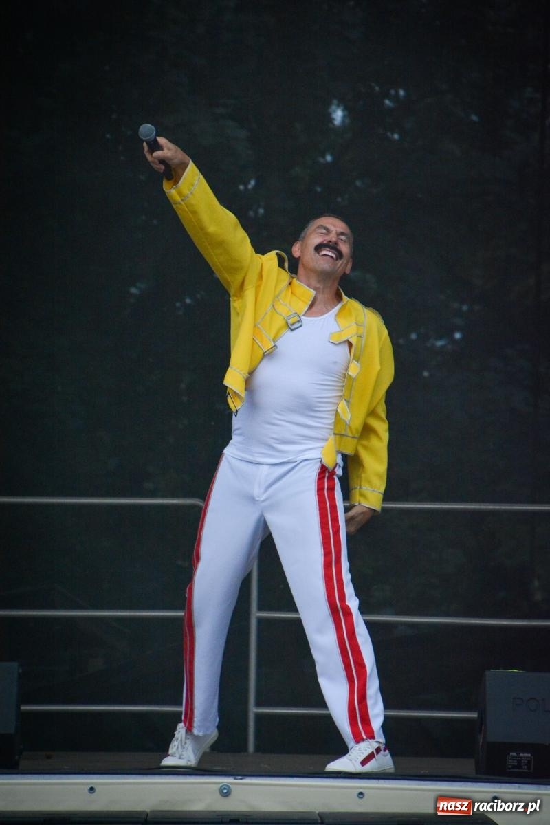 Zdjęcie w galerii na portalu naszraciborz.pl: Sztefa i Brajan, Freddie, EMI oraz Beskidzcy zbóje pożegnali wakacje na zamku [FOTO i WIDEO] wiadomości z regionu