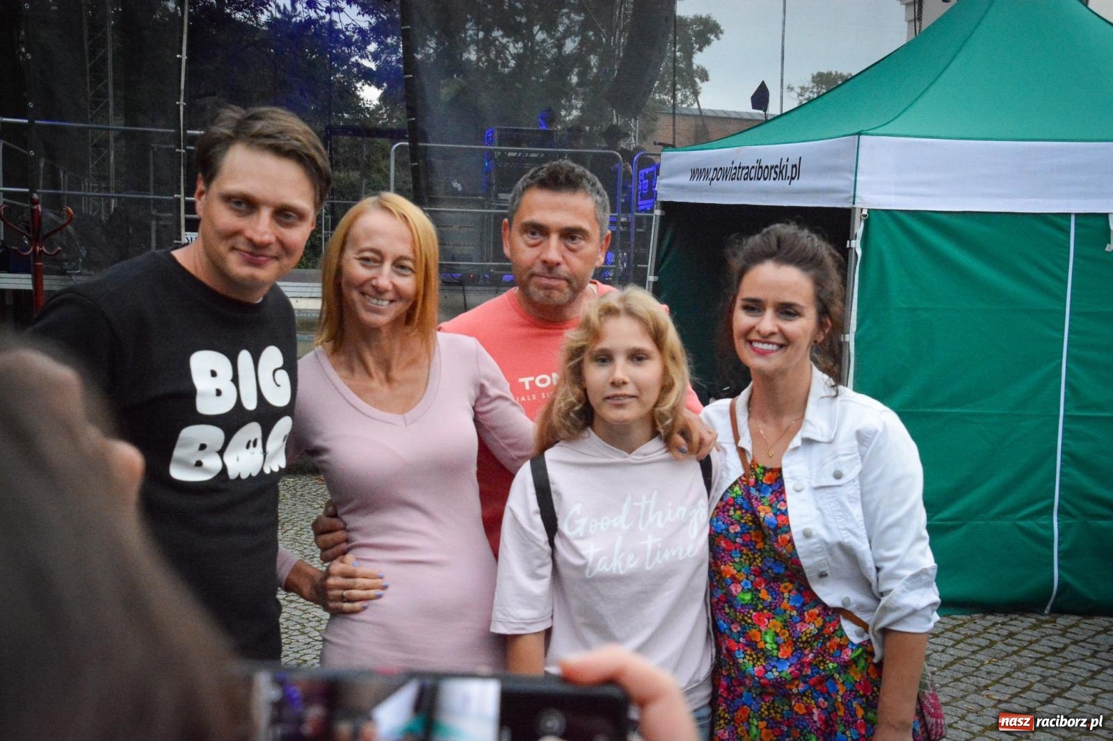 Zdjęcie w galerii na portalu naszraciborz.pl: Sztefa i Brajan, Freddie, EMI oraz Beskidzcy zbóje pożegnali wakacje na zamku [FOTO i WIDEO] wiadomości z regionu