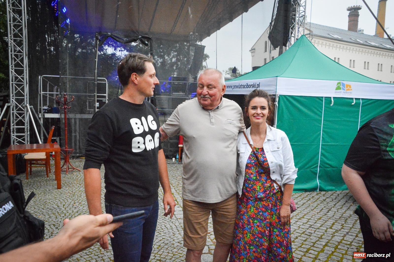 Zdjęcie w galerii na portalu naszraciborz.pl: Sztefa i Brajan, Freddie, EMI oraz Beskidzcy zbóje pożegnali wakacje na zamku [FOTO i WIDEO] wiadomości z regionu