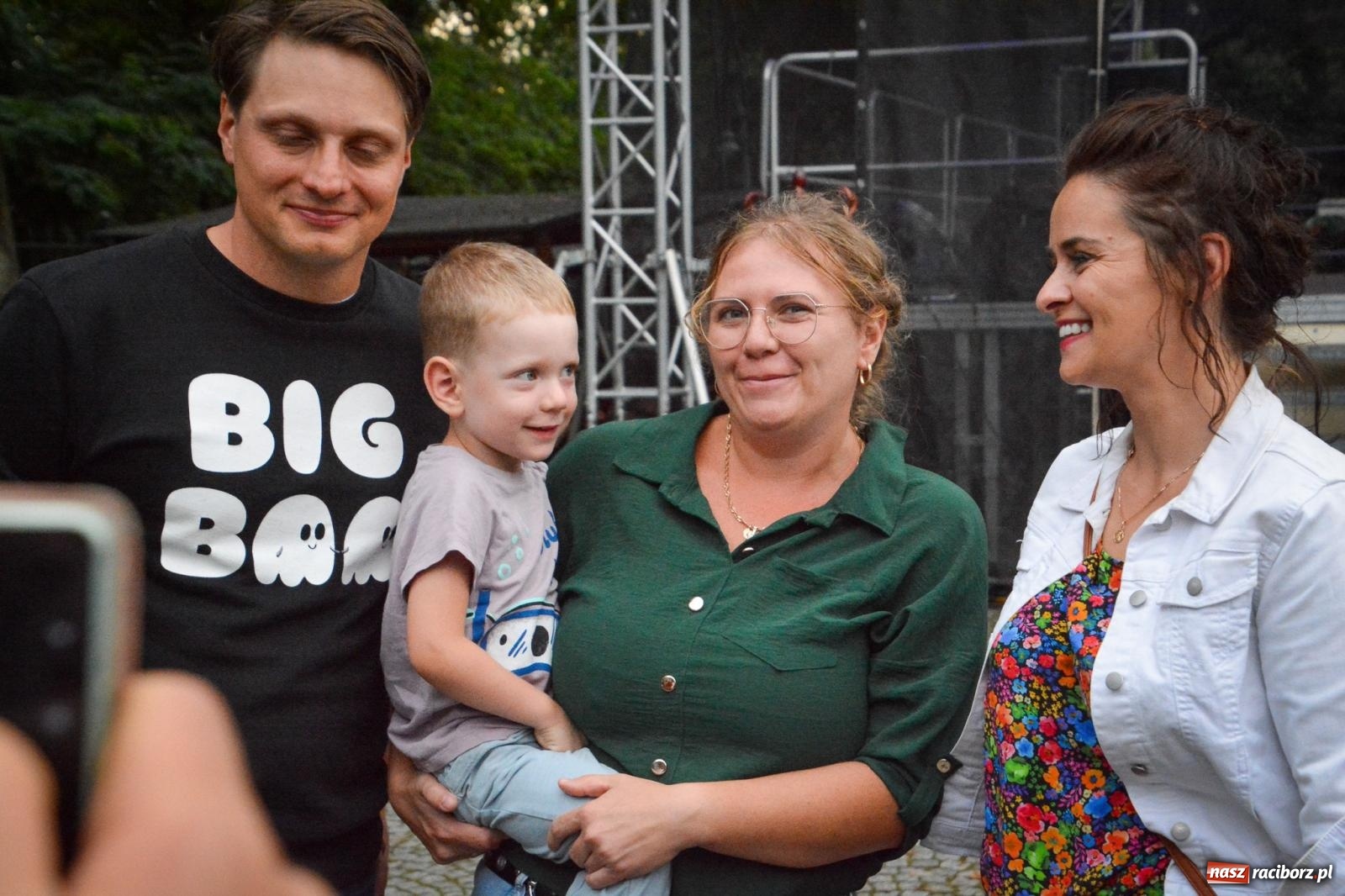 Zdjęcie w galerii na portalu naszraciborz.pl: Sztefa i Brajan, Freddie, EMI oraz Beskidzcy zbóje pożegnali wakacje na zamku [FOTO i WIDEO] wiadomości z regionu