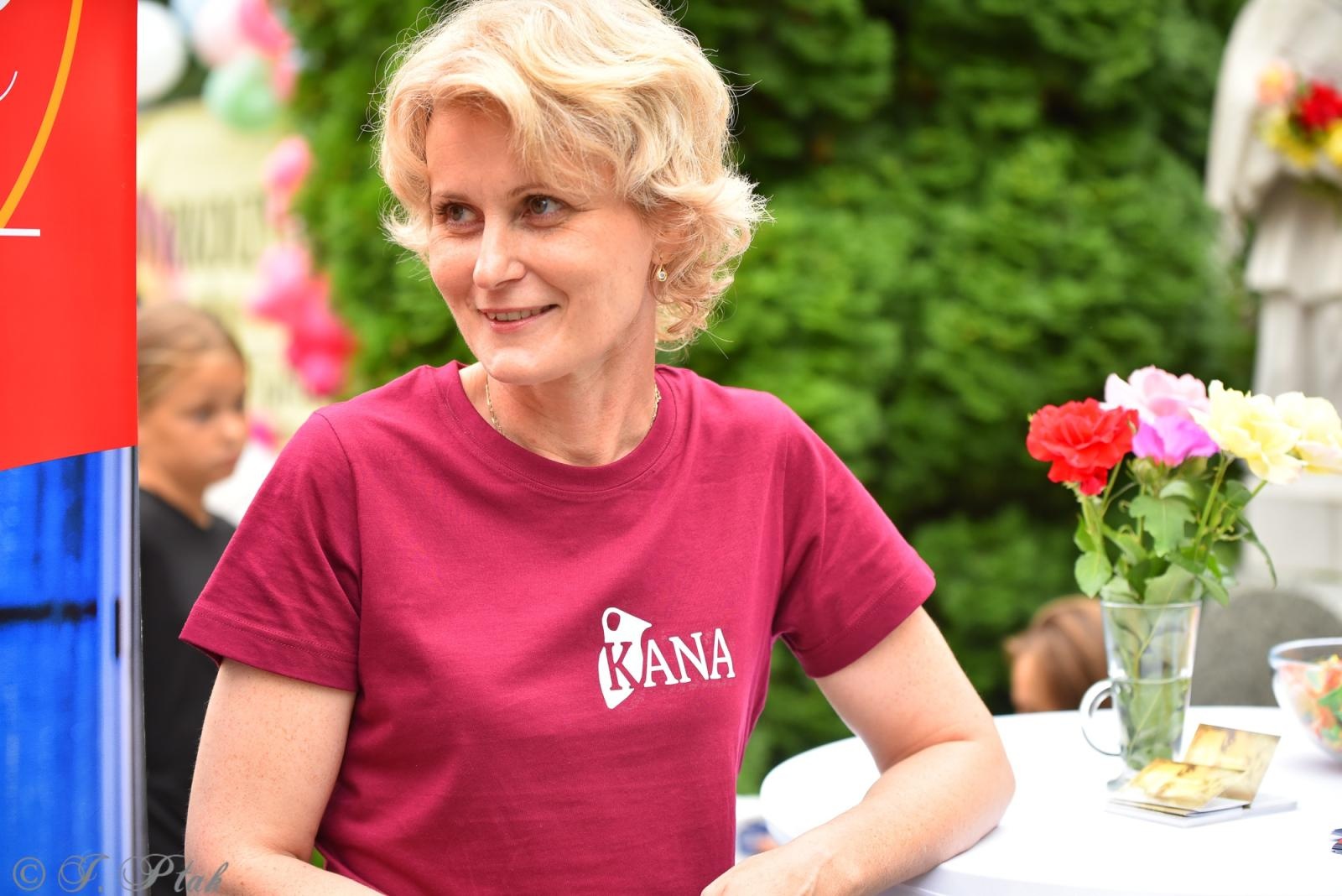 Zdjęcie w galerii na portalu naszraciborz.pl: Polski Wieczór Uwielbienia i konferencja ks. Piotra Morcińca zwieńczyły 34. Festiwal Spotkałem Pana wiadomości z regionu