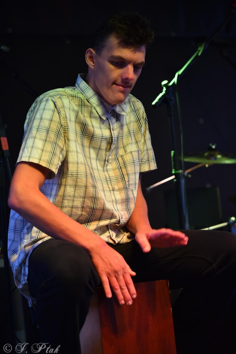 Zdjęcie w galerii na portalu naszraciborz.pl: Polski Wieczór Uwielbienia i konferencja ks. Piotra Morcińca zwieńczyły 34. Festiwal Spotkałem Pana wiadomości z regionu