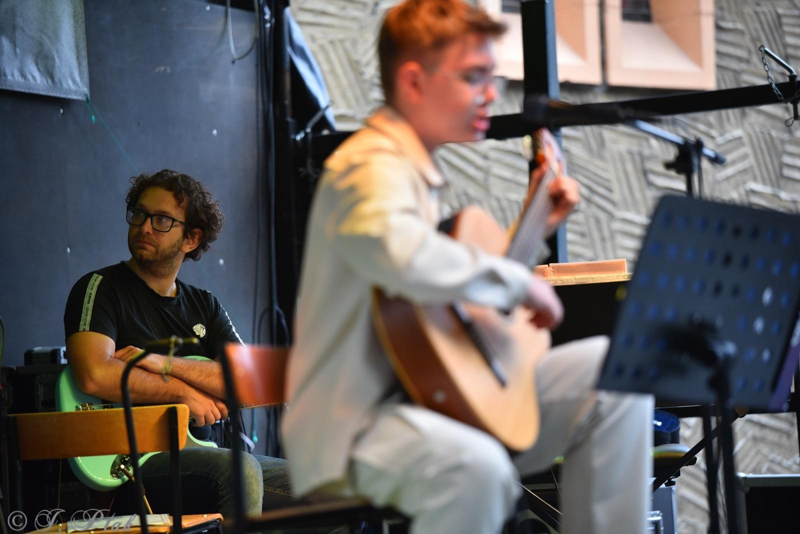 Zdjęcie w galerii na portalu naszraciborz.pl: Polski Wieczór Uwielbienia i konferencja ks. Piotra Morcińca zwieńczyły 34. Festiwal Spotkałem Pana wiadomości z regionu