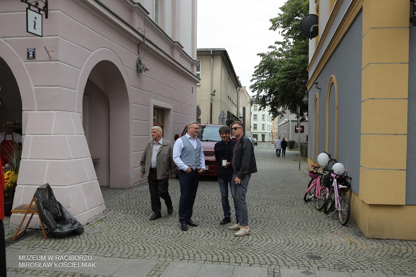 Zdjęcie w galerii na portalu naszraciborz.pl: Polsko-czeski festiwal tradycji i rzemiosł ożywił ul. Długą w Raciborzu wiadomości z regionu