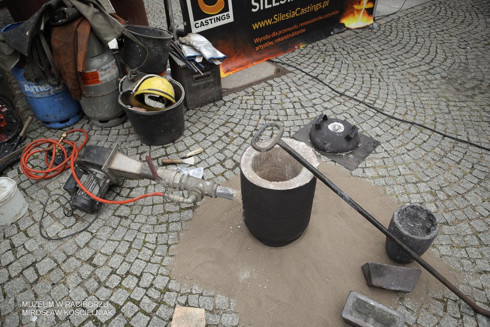 Zdjęcie w galerii na portalu naszraciborz.pl: Polsko-czeski festiwal tradycji i rzemiosł ożywił ul. Długą w Raciborzu wiadomości z regionu