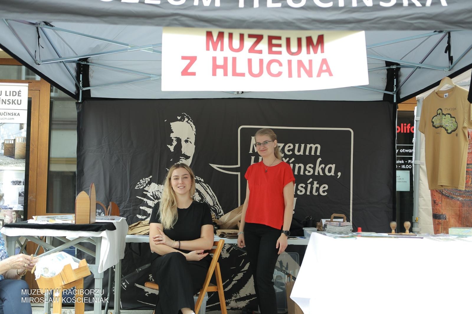 Zdjęcie w galerii na portalu naszraciborz.pl: Polsko-czeski festiwal tradycji i rzemiosł ożywił ul. Długą w Raciborzu wiadomości z regionu