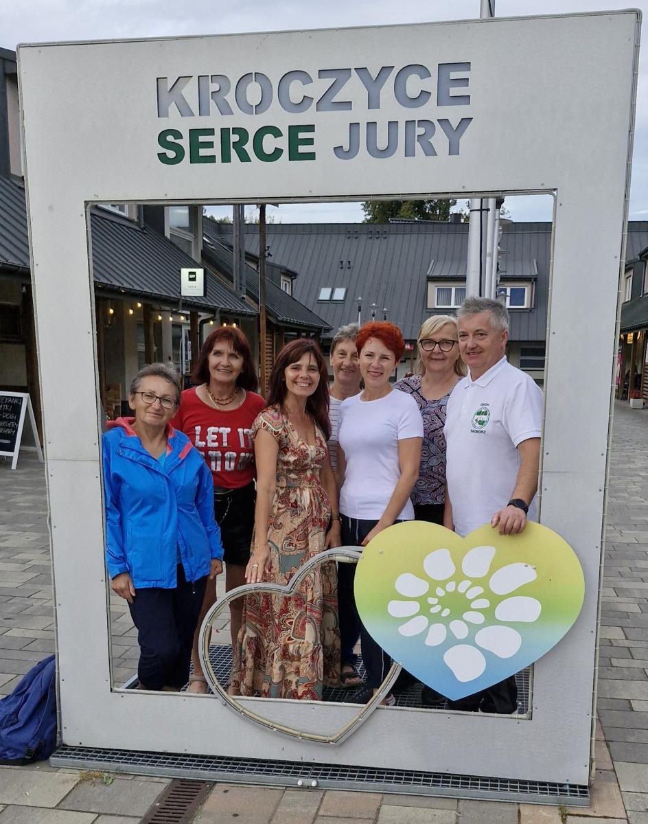 Zdjęcie w galerii na portalu naszraciborz.pl: Jurajskie skarby odkryte przez raciborzan – relacja z wycieczki PTTK wiadomości z regionu