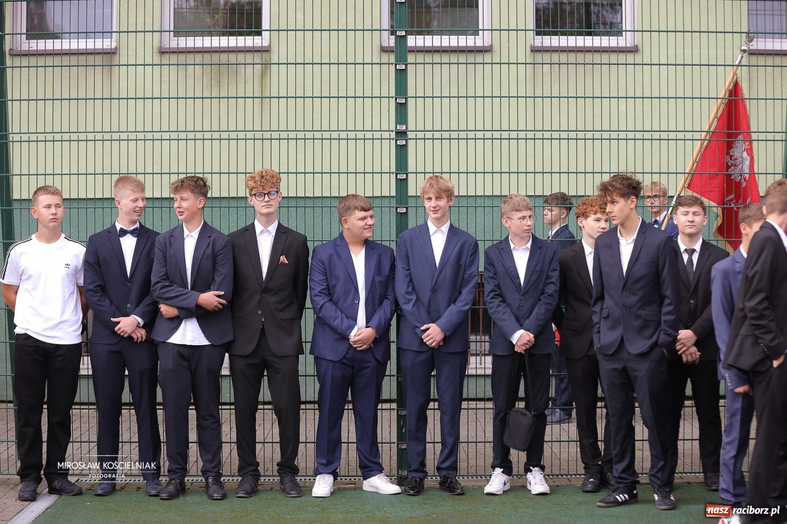 Zdjęcie w galerii na portalu naszraciborz.pl: Nowy rok szkolny w CKZU nr 2 Mechanik – ponad 900 uczniów rozpoczęło naukę wiadomości z regionu