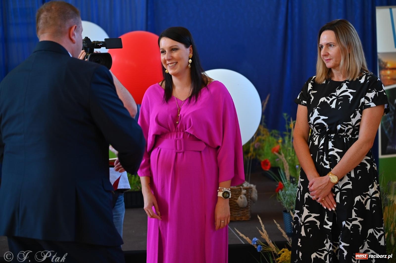 Zdjęcie w galerii na portalu naszraciborz.pl: Powiatowa inauguracja roku szkolnego w II LO – wyjątkowe święto edukacji wiadomości z regionu