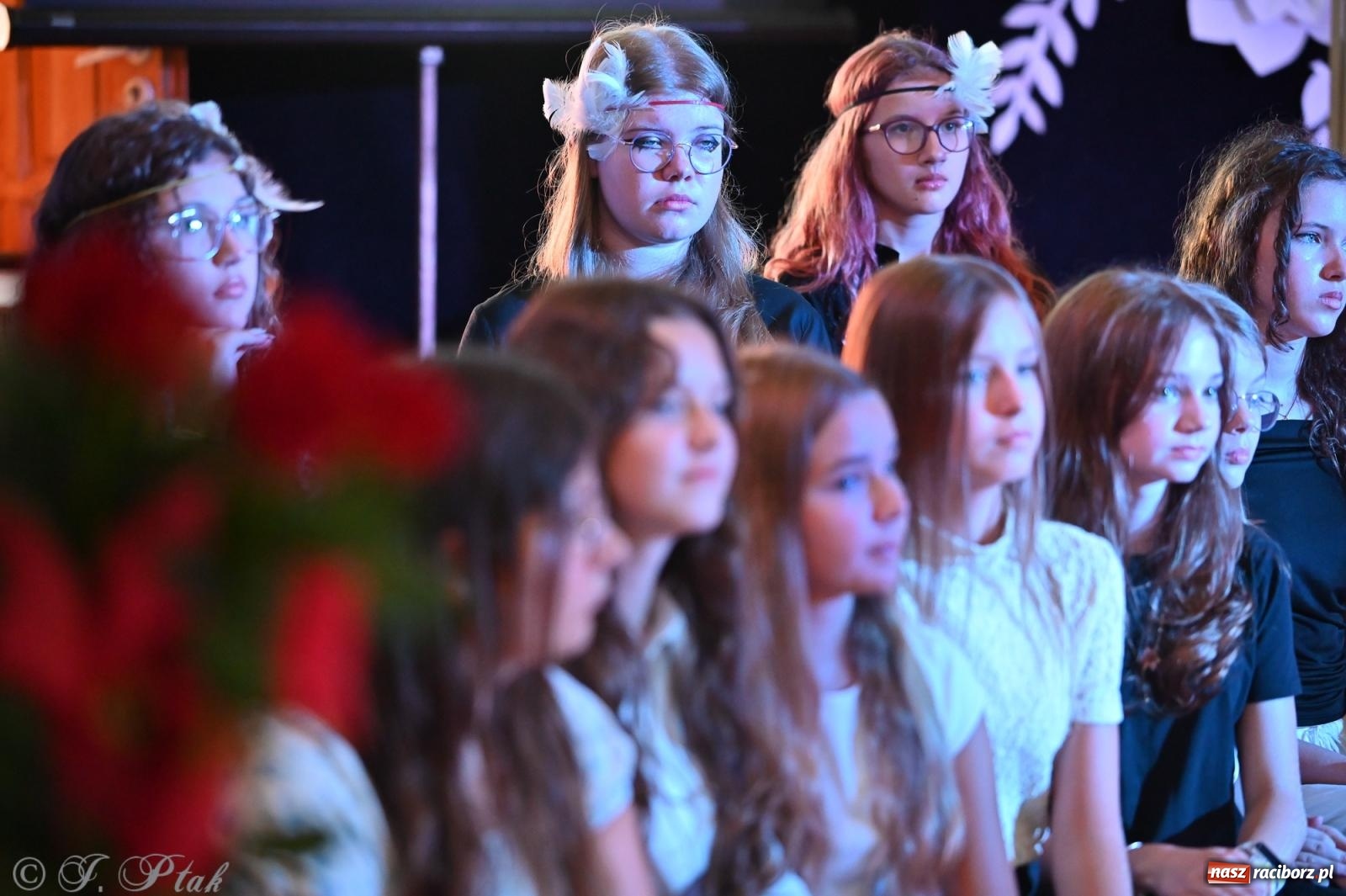 Zdjęcie w galerii na portalu naszraciborz.pl: Miejska inauguracja roku szkolnego w SP 13 – awanse i gratulacje dla nauczycieli wiadomości z regionu