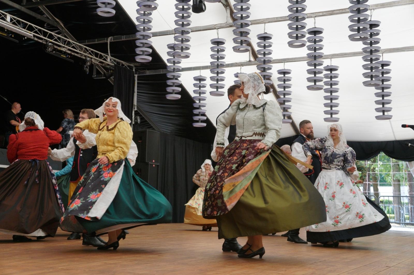 Zdjęcie w galerii na portalu naszraciborz.pl: Festiwal Trzech Kultur w Nędzy – spotkanie gmin partnerskich [FOTO i WIDEO] wiadomości z regionu