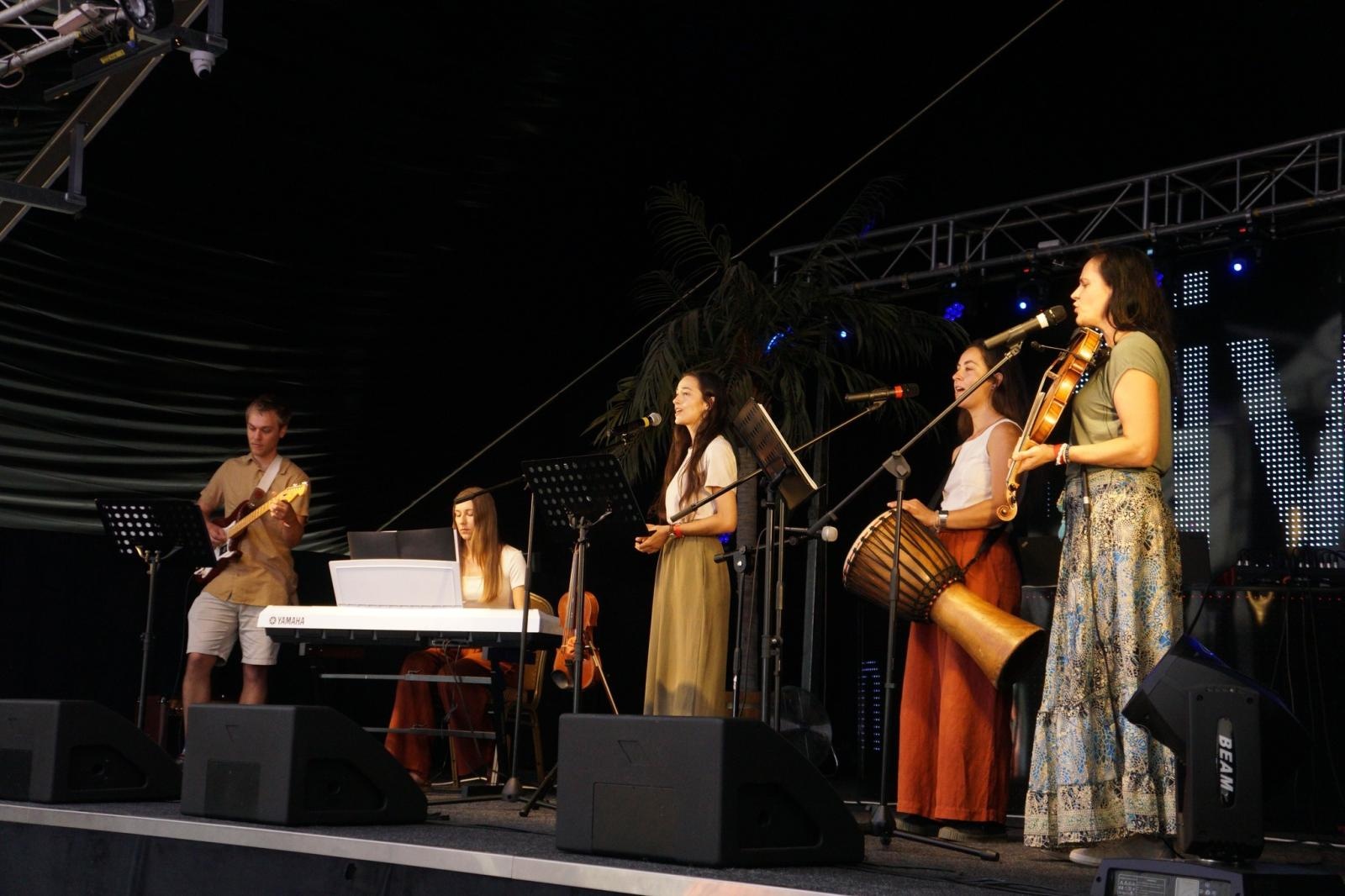 Zdjęcie w galerii na portalu naszraciborz.pl: Festiwal Trzech Kultur w Nędzy – spotkanie gmin partnerskich [FOTO i WIDEO] wiadomości z regionu