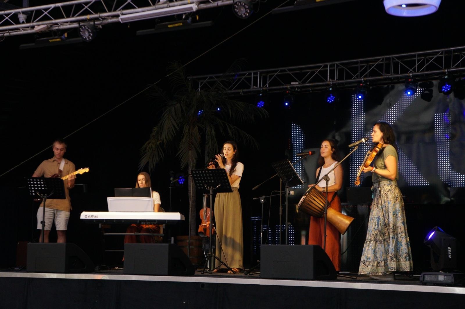 Zdjęcie w galerii na portalu naszraciborz.pl: Festiwal Trzech Kultur w Nędzy – spotkanie gmin partnerskich [FOTO i WIDEO] wiadomości z regionu