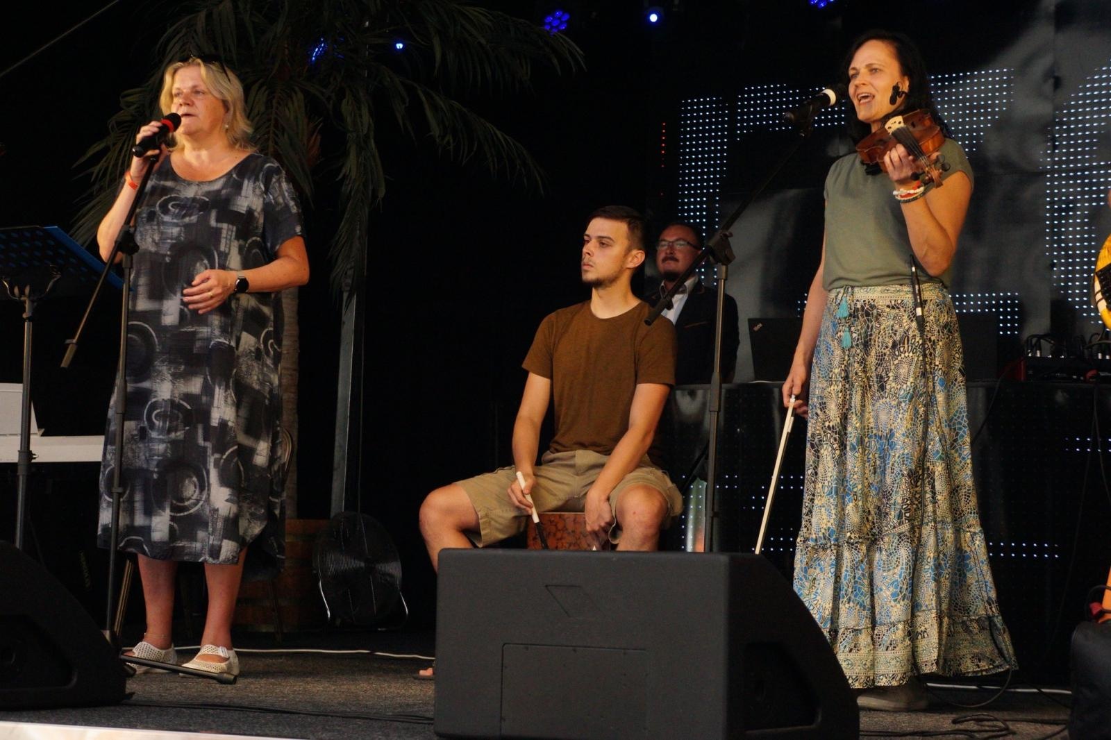 Zdjęcie w galerii na portalu naszraciborz.pl: Festiwal Trzech Kultur w Nędzy – spotkanie gmin partnerskich [FOTO i WIDEO] wiadomości z regionu