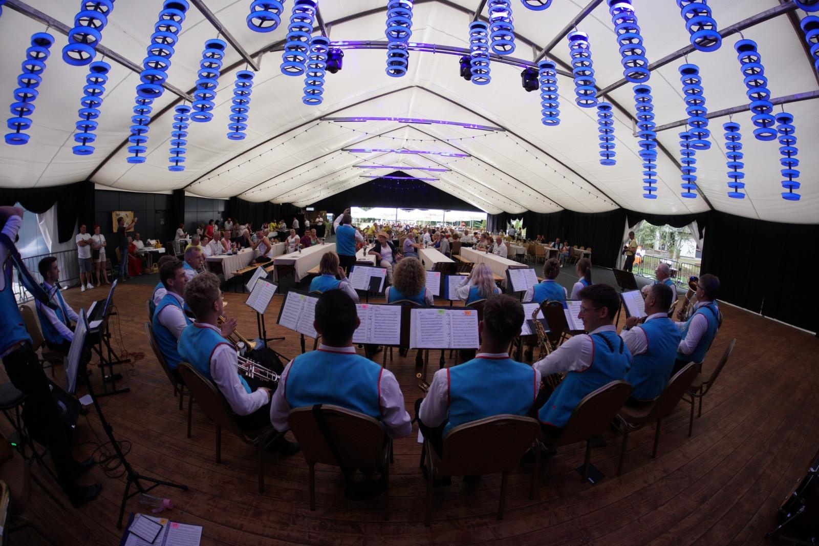 Zdjęcie w galerii na portalu naszraciborz.pl: Festiwal Trzech Kultur w Nędzy – spotkanie gmin partnerskich [FOTO i WIDEO] wiadomości z regionu