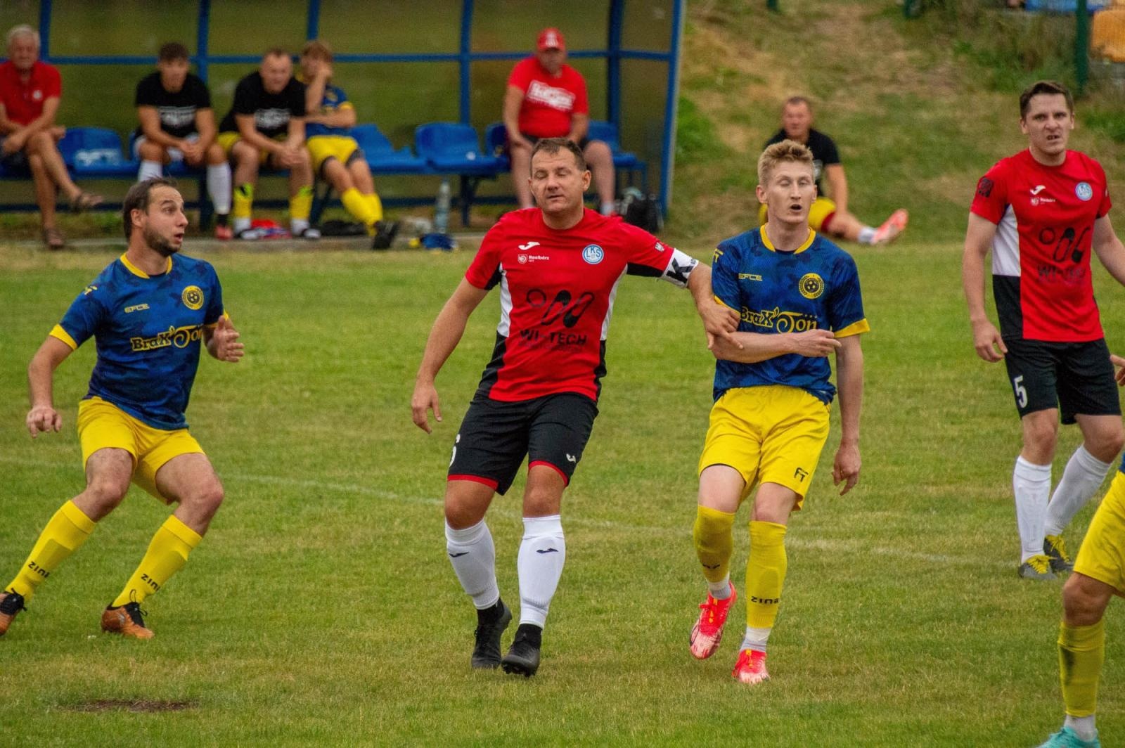 Zdjęcie w galerii na portalu naszraciborz.pl: A klasa: Derby na pograniczu powiatów dla Raszczyc wiadomości z regionu