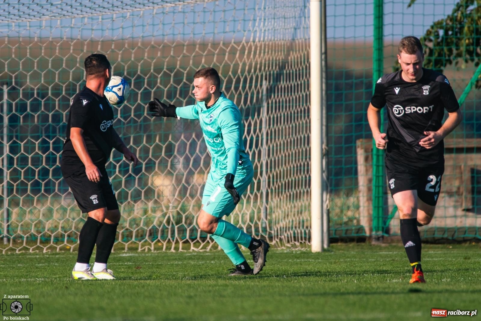 Zdjęcie w galerii na portalu naszraciborz.pl: Puchar Polski: Choć Naprzód szalał, Unii nie złamał [FOTO] wiadomości z regionu