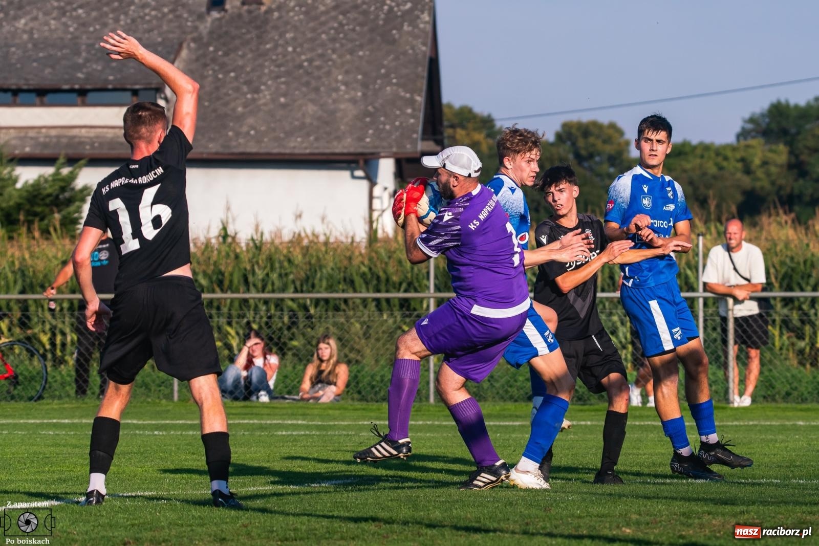 Zdjęcie w galerii na portalu naszraciborz.pl: Puchar Polski: Choć Naprzód szalał, Unii nie złamał [FOTO] wiadomości z regionu