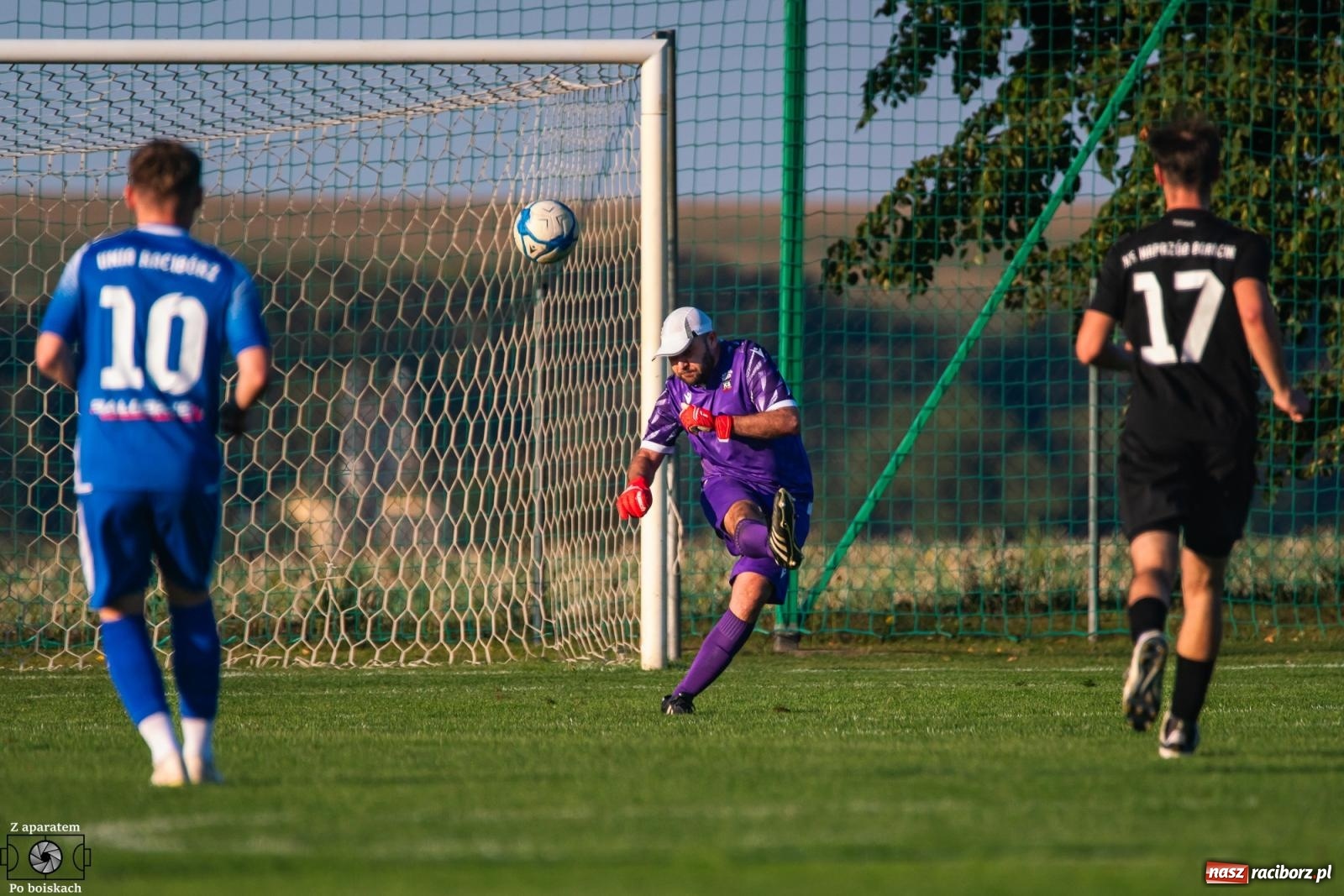 Zdjęcie w galerii na portalu naszraciborz.pl: Puchar Polski: Choć Naprzód szalał, Unii nie złamał [FOTO] wiadomości z regionu