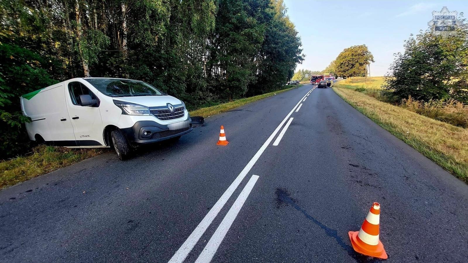 Zdjęcie w galerii na portalu naszraciborz.pl: Wypadek w Rzuchowie. Droga wojewódzka nr 935 była zablokowana wiadomości z regionu